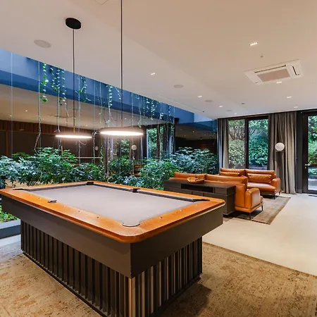 Botanica Vip By The Sea