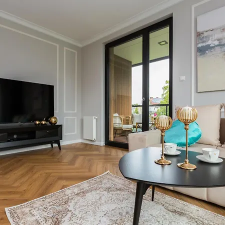 Botanica Vip By The Sea グダニスク