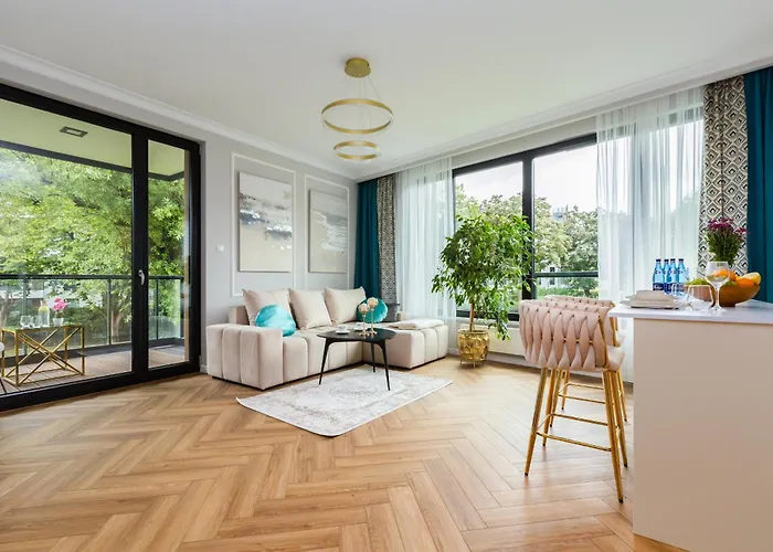 Botanica Vip By The Sea グダニスク