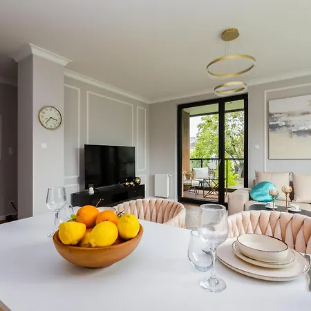 Botanica Vip By The Sea * Gdańsk